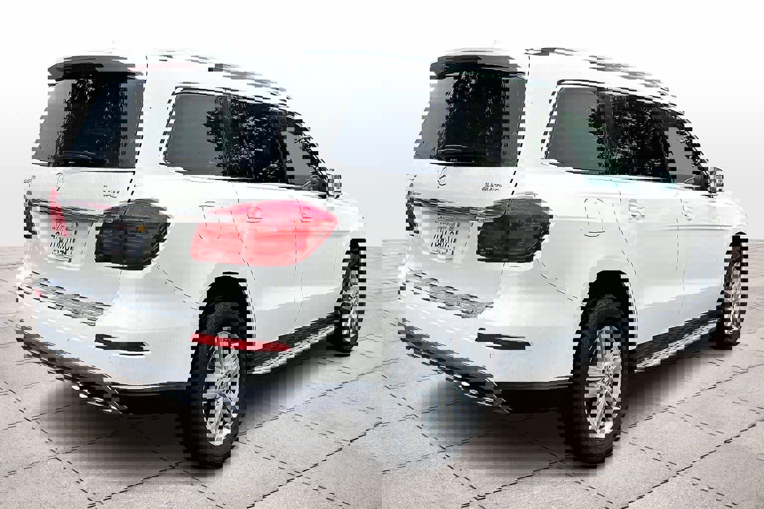 Used 2014 Mercedes-Benz GL 450 4MATIC image 14