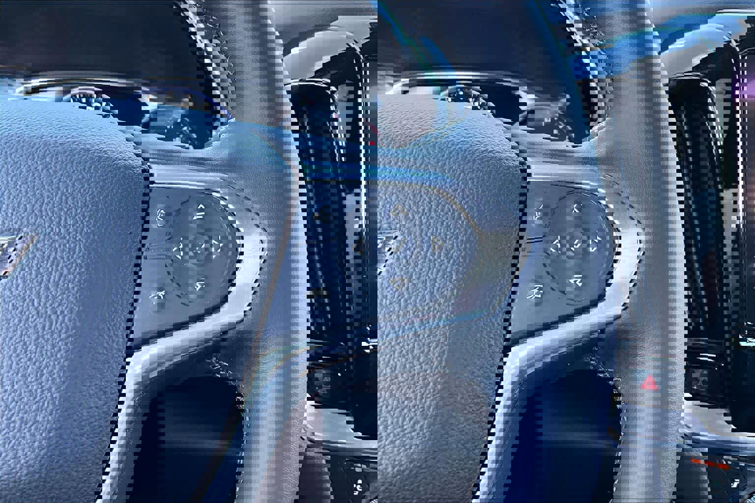 Used 2023 Chevrolet Traverse Premier w/ Redline Edition image 24