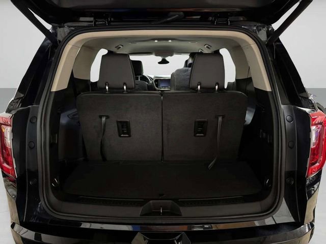 Used 2023 GMC Acadia Denali w/ Denali Technology Package image 34