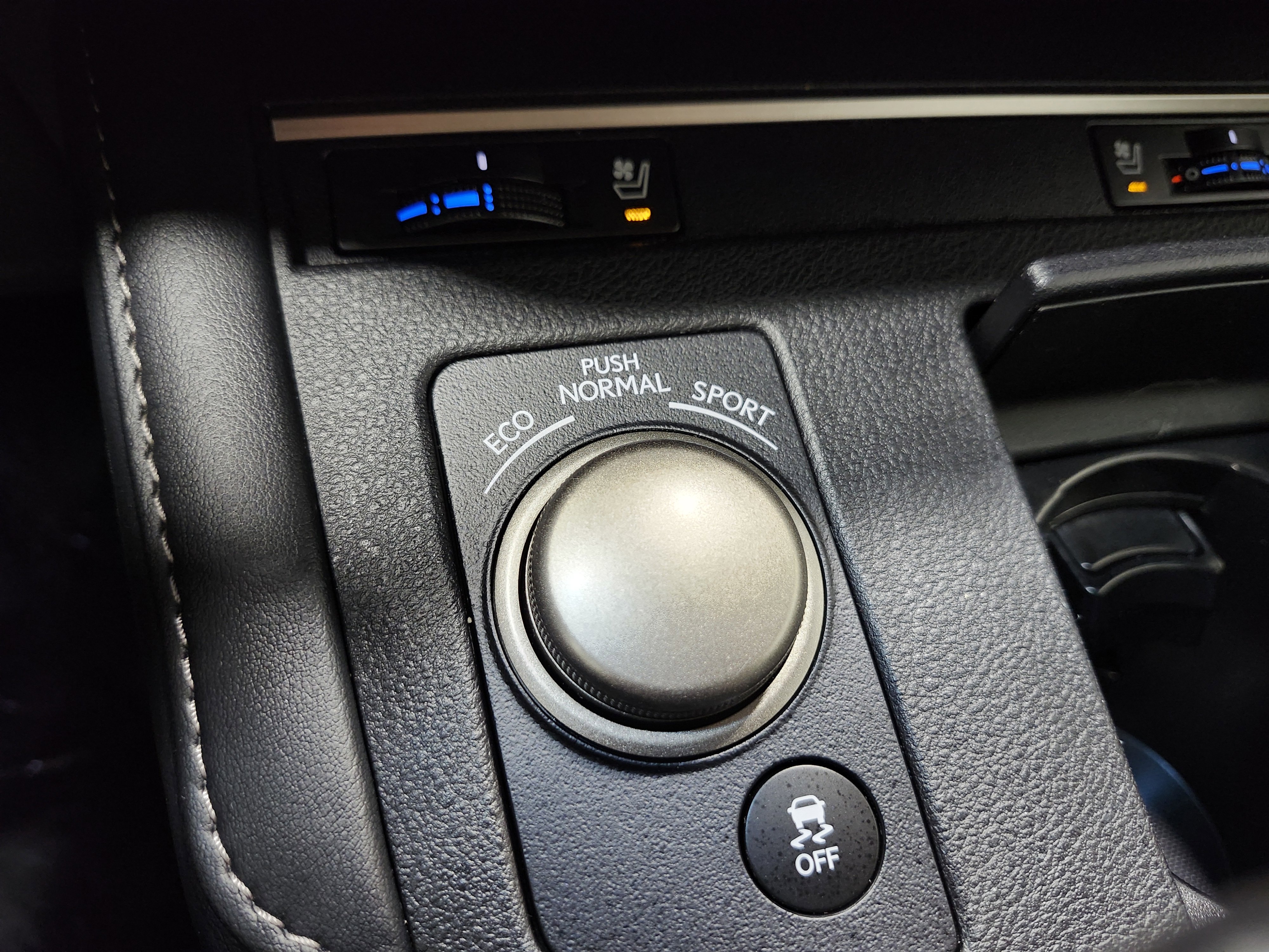 Used 2016 Lexus ES 350 w/ Premium Package w/Wood Trim image 10