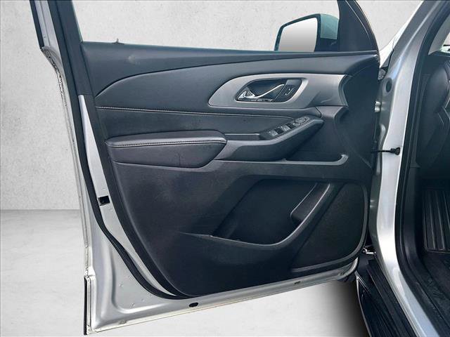 Used 2019 Chevrolet Traverse LT image 18