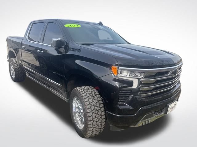 Used 2024 Chevrolet Silverado 1500 High Country w/ High Country Premium Package image 2