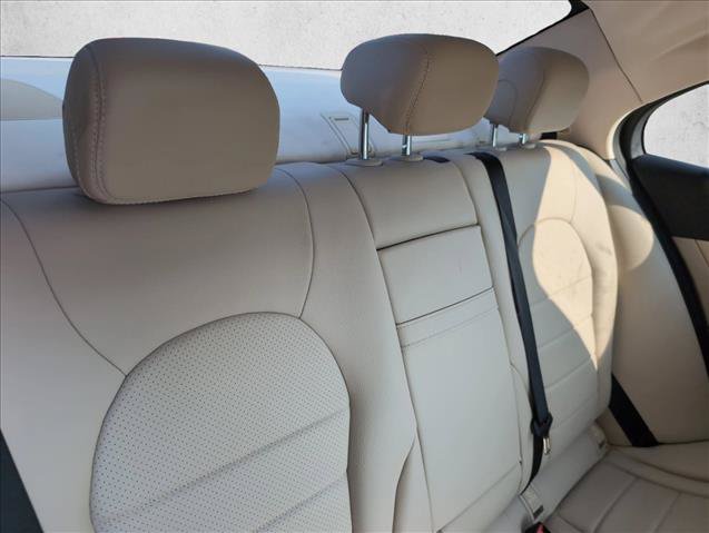 Used 2015 Mercedes-Benz C 300 4MATIC Sedan image 27