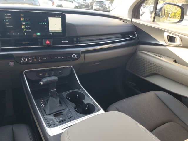 New 2026 Kia Carnival FWD image 11