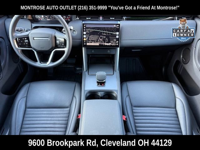 Used 2025 Land Rover Discovery Sport S image 2