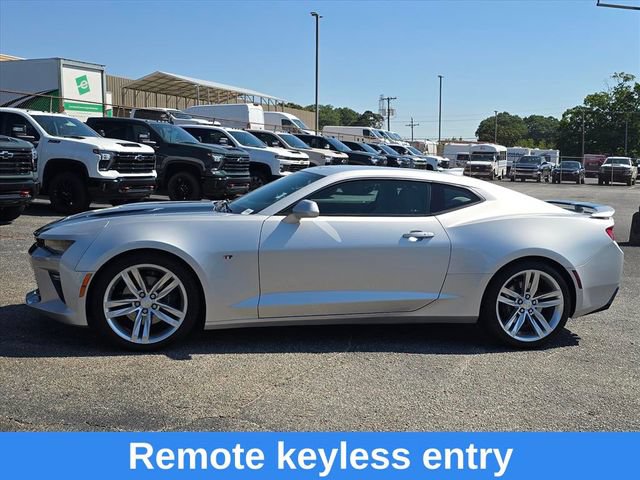 Used 2016 Chevrolet Camaro SS RWD image 10