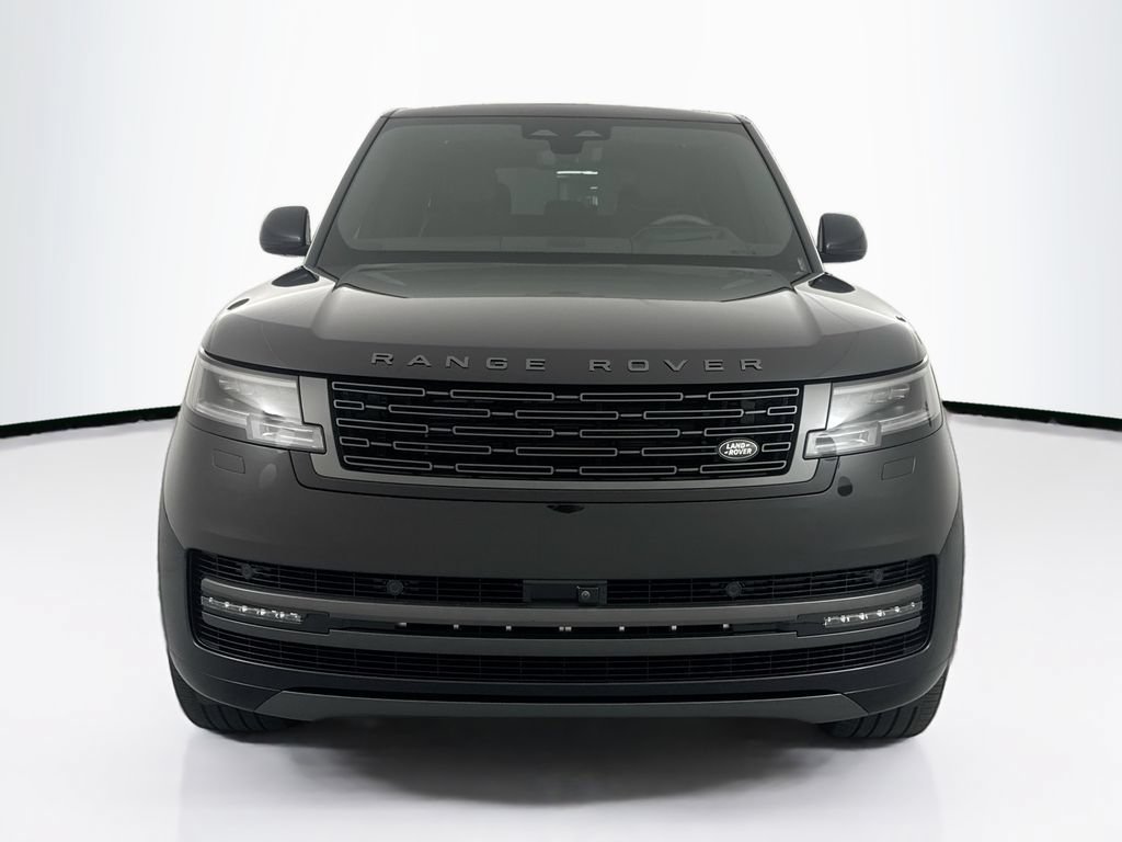 Certified 2025 Land Rover Range Rover SE AWD/4WD image 2