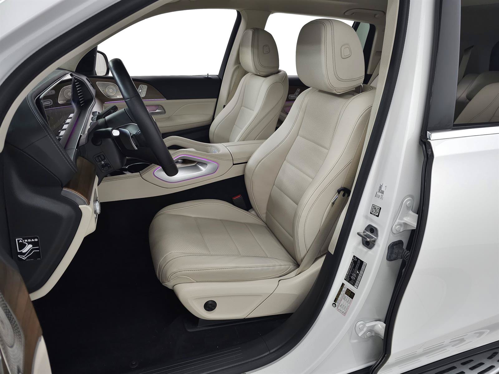 Used 2024 Mercedes-Benz GLS 450 4MATIC image 16