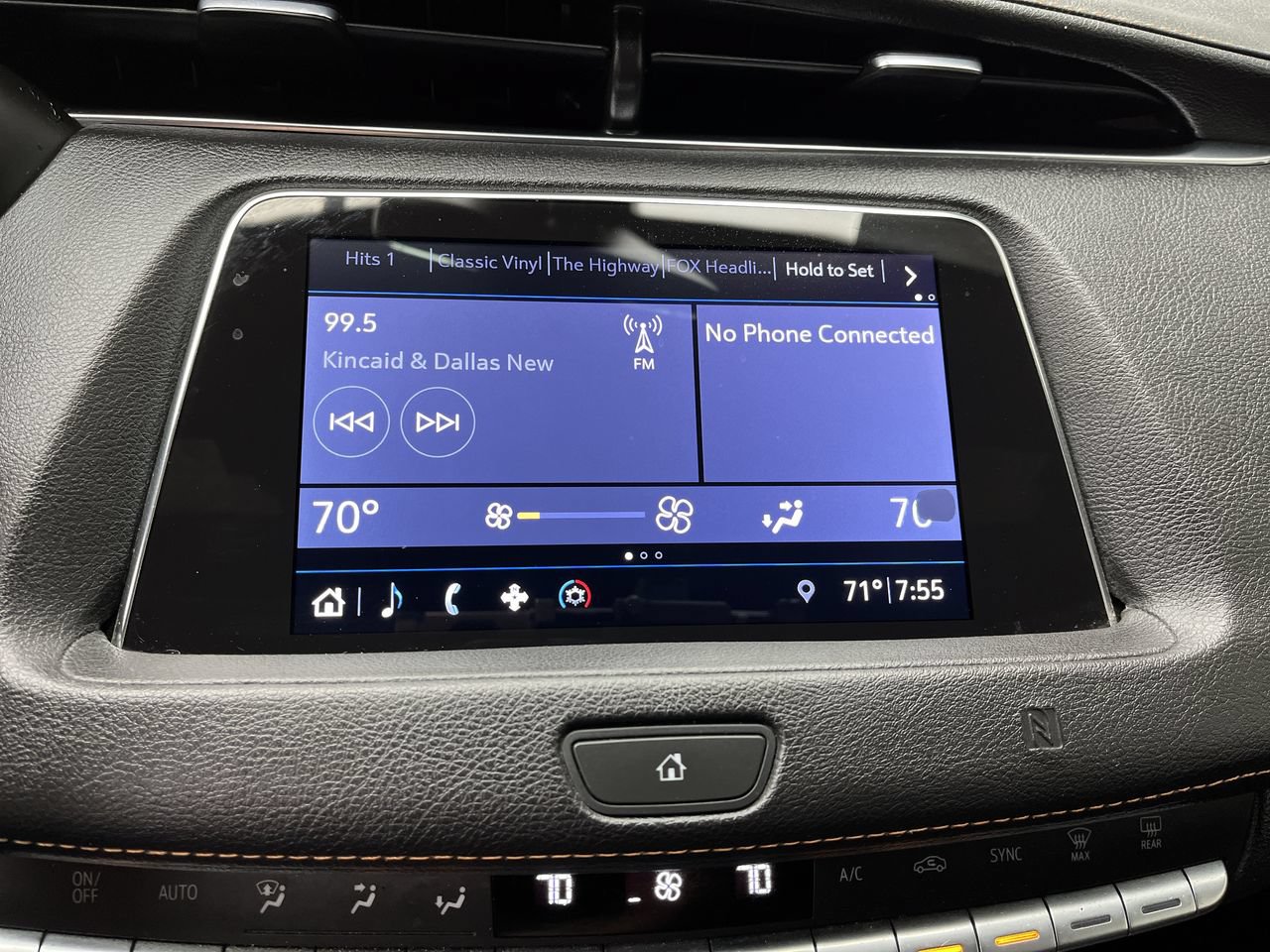 Used 2019 Cadillac XT4 Sport AWD/4WD image 18