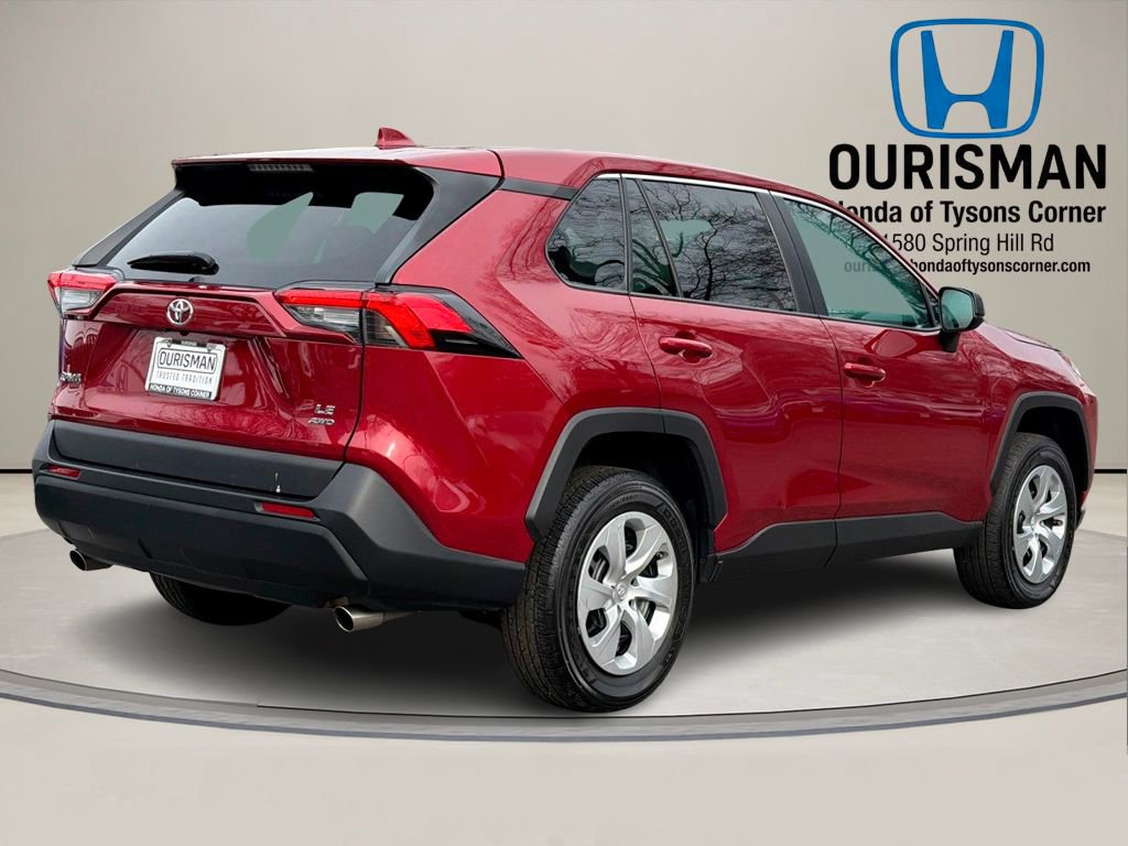 Used 2023 Toyota RAV4 LE image 3