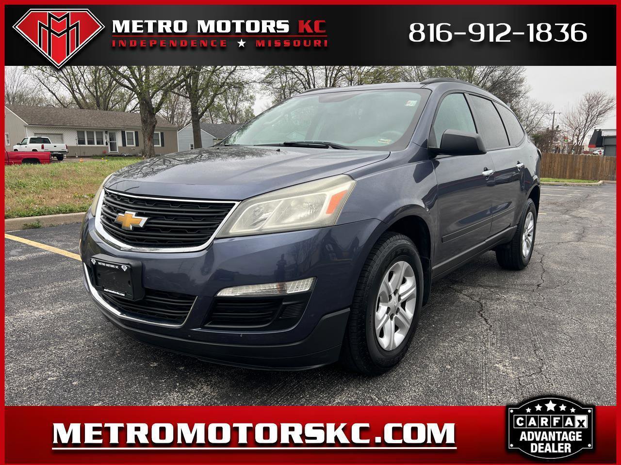 Used 2013 Chevrolet Traverse LS image 1