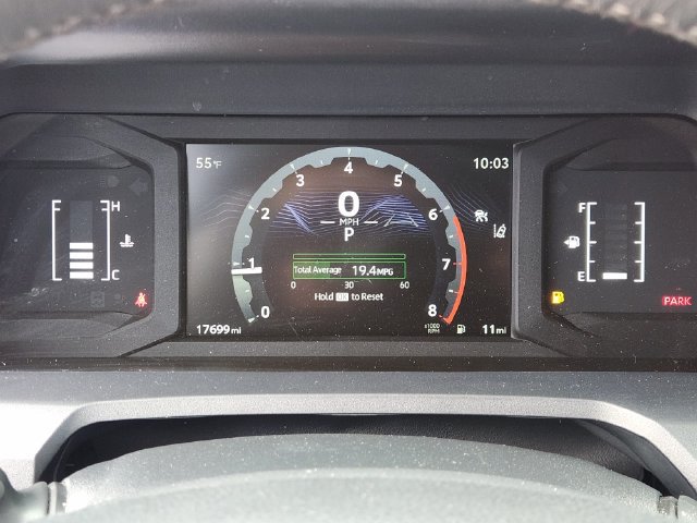 Used 2025 Toyota 4Runner SR5 AWD/4WD image 10
