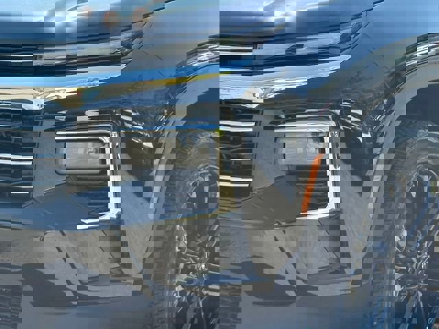 New 2026 Chevrolet Traverse LT w/ Driver Confidence Package image 13