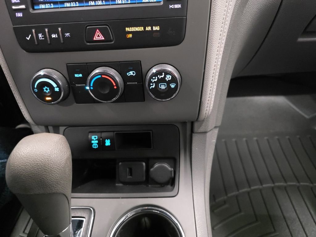 Used 2015 Chevrolet Traverse LS AWD/4WD image 18