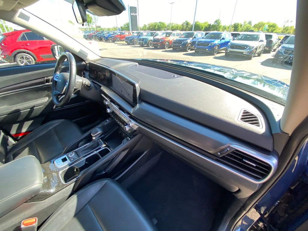 Certified 2025 Kia Telluride S AWD/4WD image 32