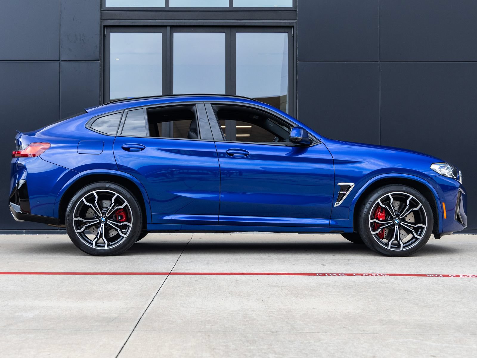 Used 2025 BMW X4 M w/ Executive Package AWD/4WD image 10