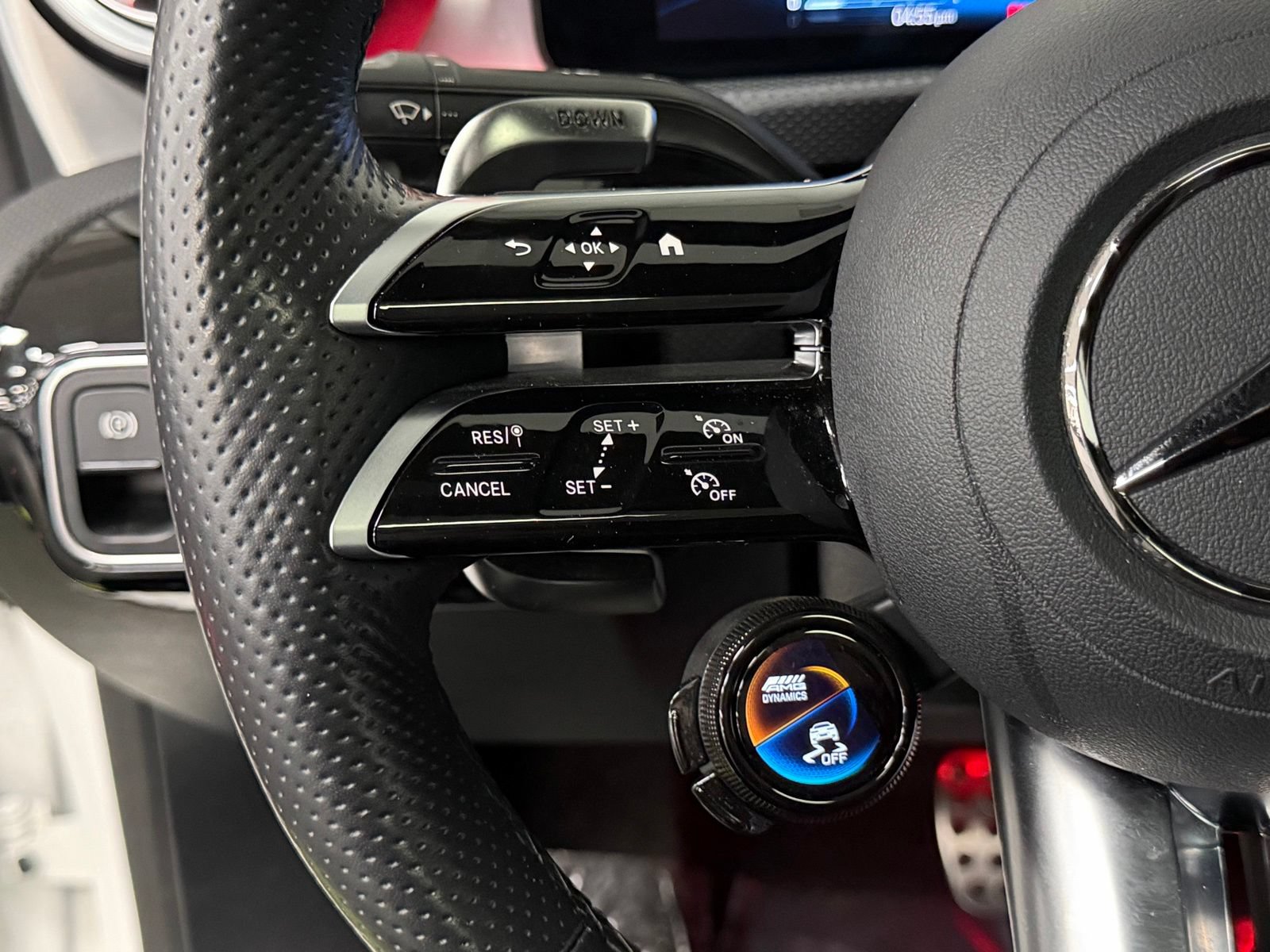 Certified 2025 Mercedes-Benz CLA 35 AMG 4MATIC image 31