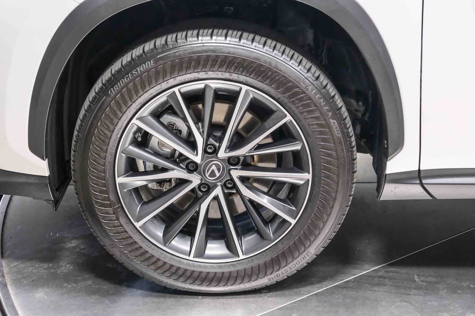Used 2024 Lexus NX 250 FWD image 10