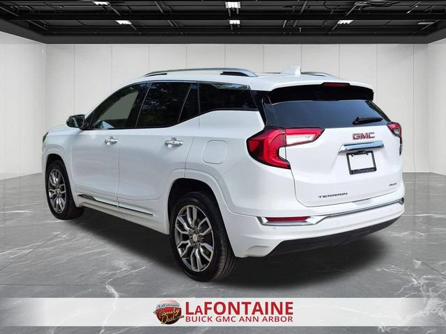 Certified 2024 GMC Terrain Denali w/ Denali Premium Package AWD/4WD image 6