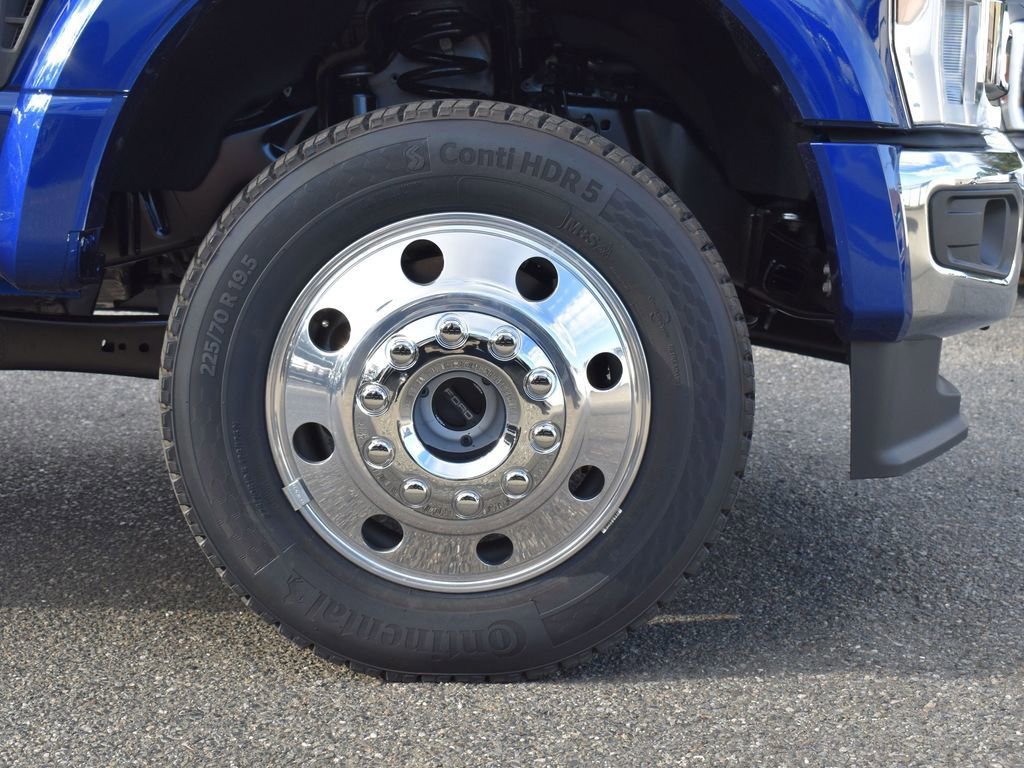 New 2026 Ford F450 XLT w/ 360-Degree Camera Package AWD/4WD image 18