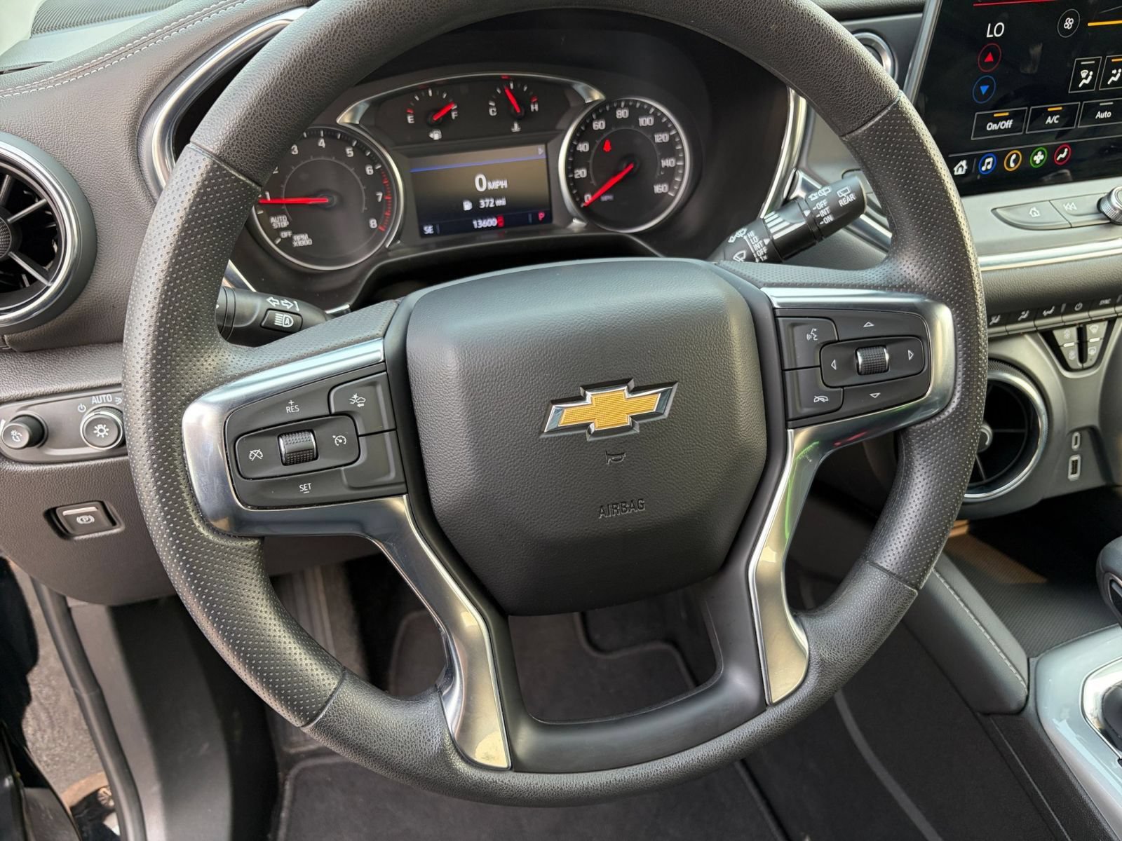 Used 2026 Chevrolet Blazer LT FWD image 27