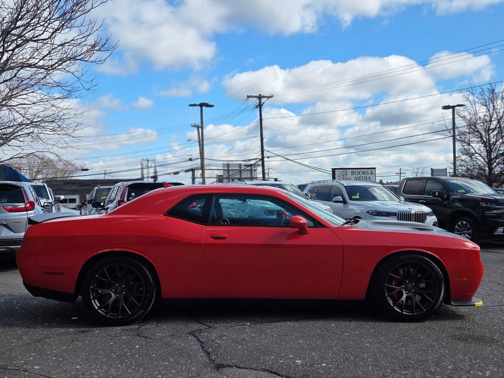 Used 2016 Dodge Challenger SRT Hellcat image 7