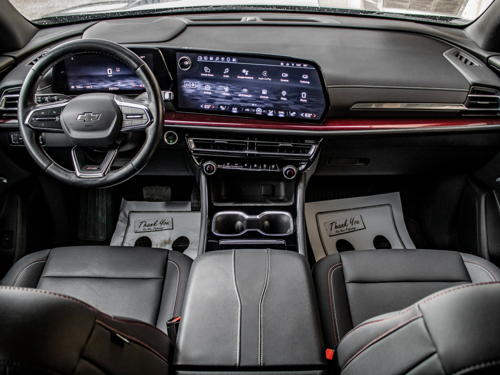 Used 2024 Chevrolet Traverse Z71 image 25