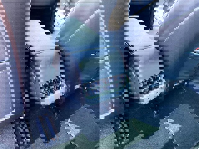 Used 2020 Tesla Model 3 Standard Range Plus image 22