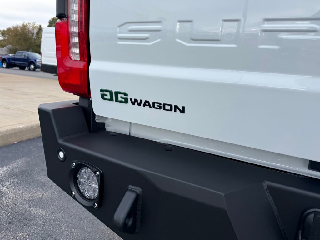 New 2026 Ford F250 Lariat w/ Black Appearance Package image 20