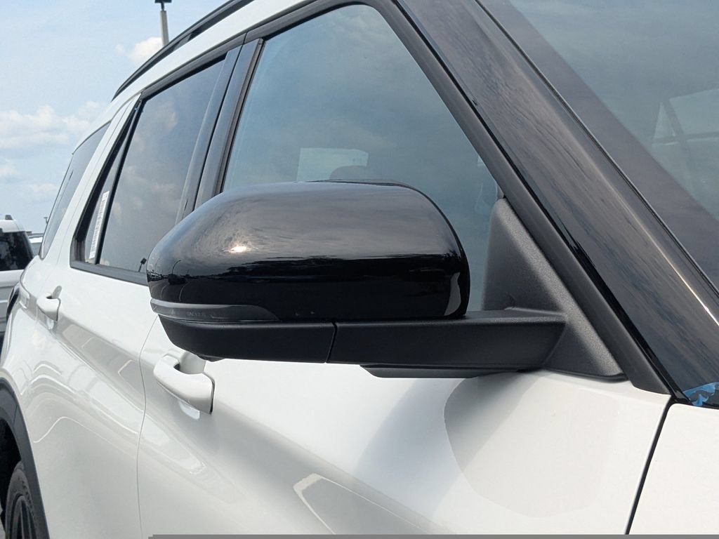 New 2026 Ford Explorer ST AWD/4WD image 11