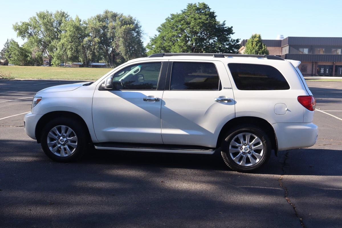 Used 2016 Toyota Sequoia Platinum AWD/4WD image 9