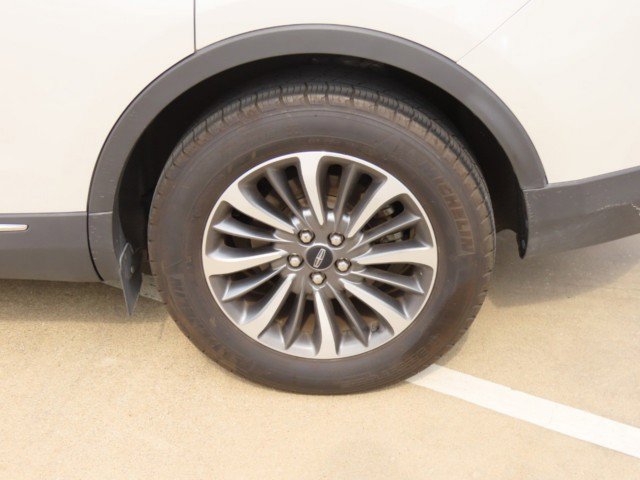 Certified 2023 Lincoln Nautilus FWD w/ Premium Package image 16