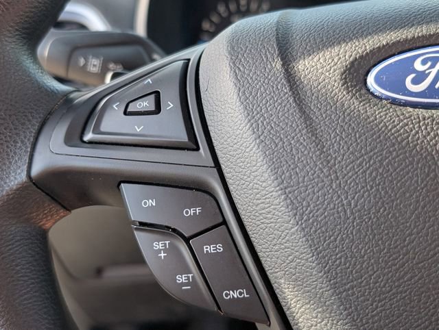 Certified 2019 Ford Edge SE image 23