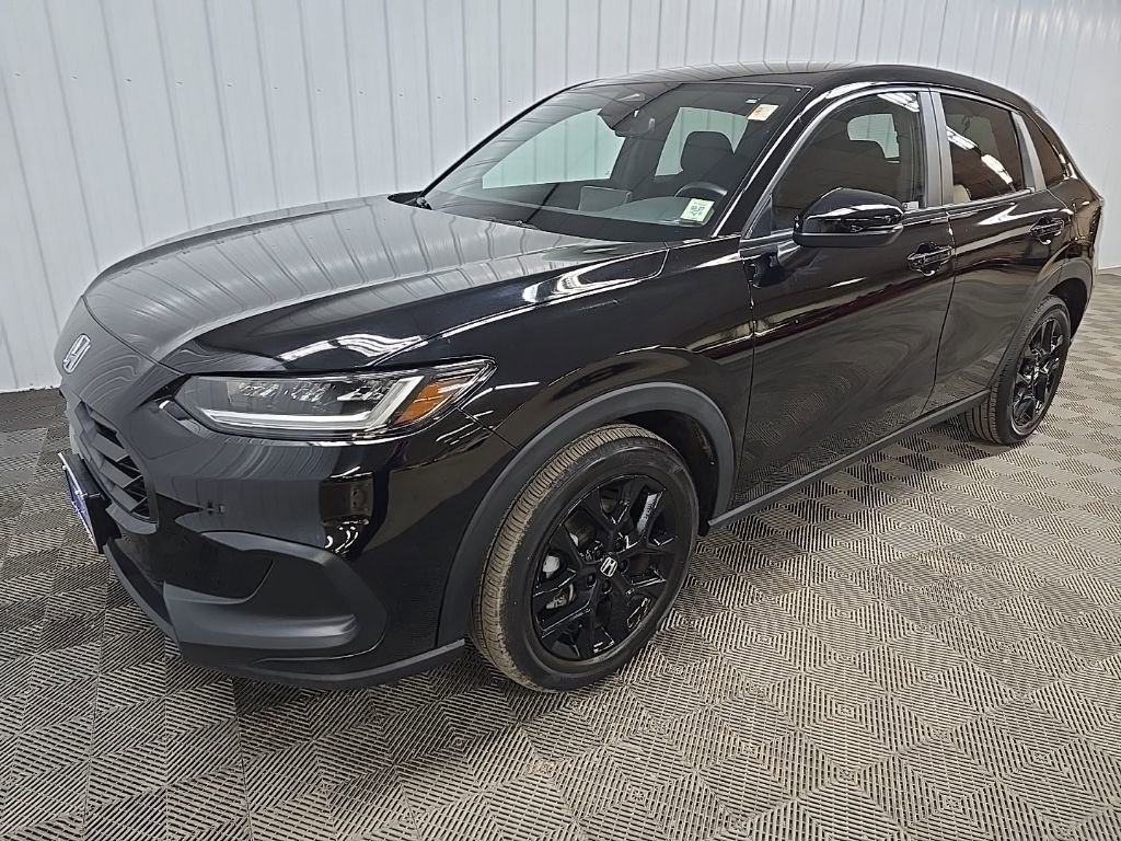 Used 2023 Honda HR-V Sport image 8
