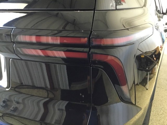 New 2026 Chevrolet Traverse LT w/ Midnight/Sport Edition image 20