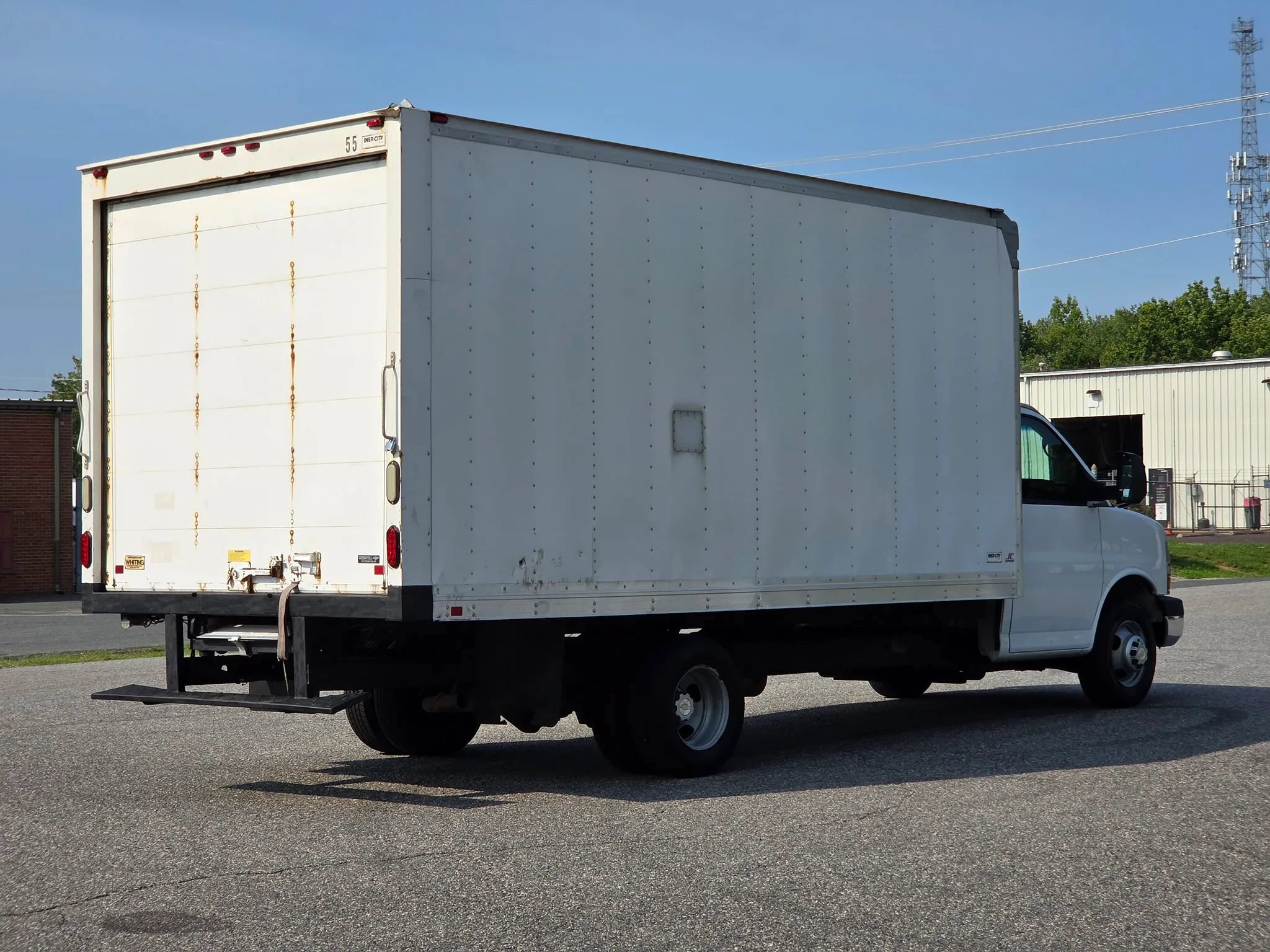 Used 2014 Chevrolet Express 3500 Extended RWD image 24