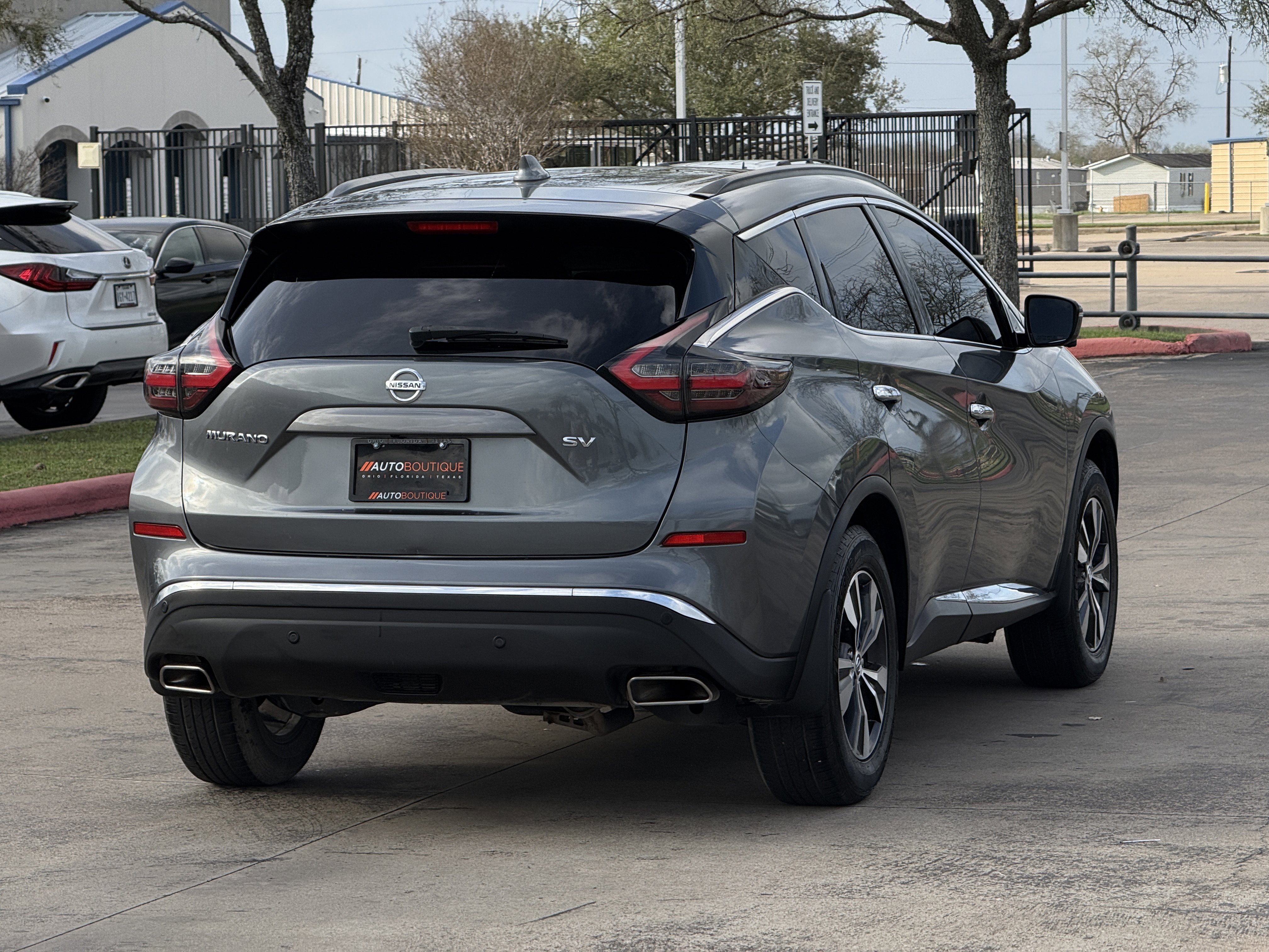 Used 2020 Nissan Murano SV w/ Premium Package image 10