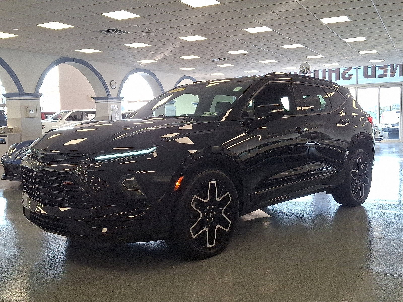 Certified 2023 Chevrolet Blazer RS w/ Enhanced Convenience Package image 3