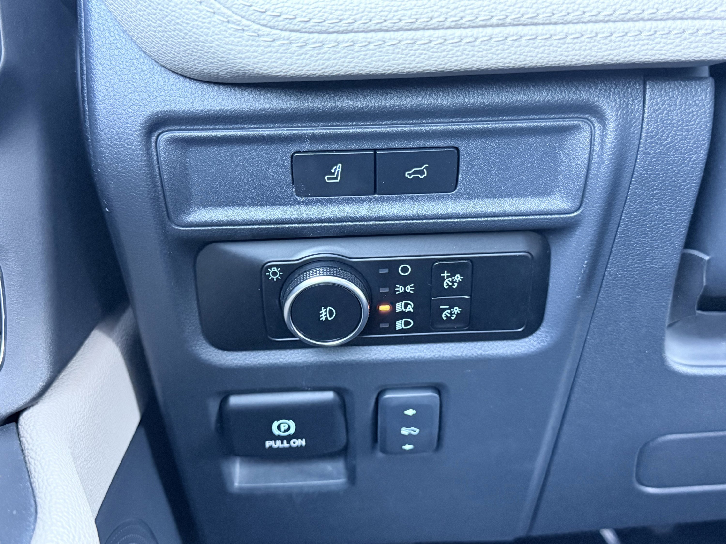 Used 2024 Ford Expedition Max Limited image 74