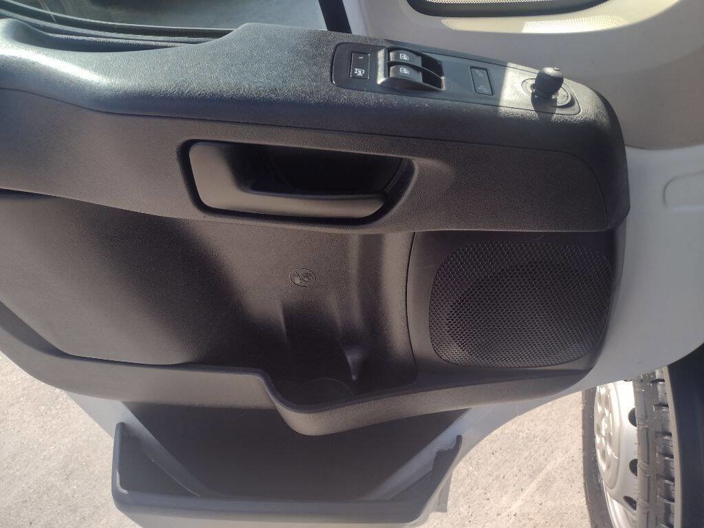 Used 2014 RAM ProMaster 1500 w/ Premium Appearance Group image 19