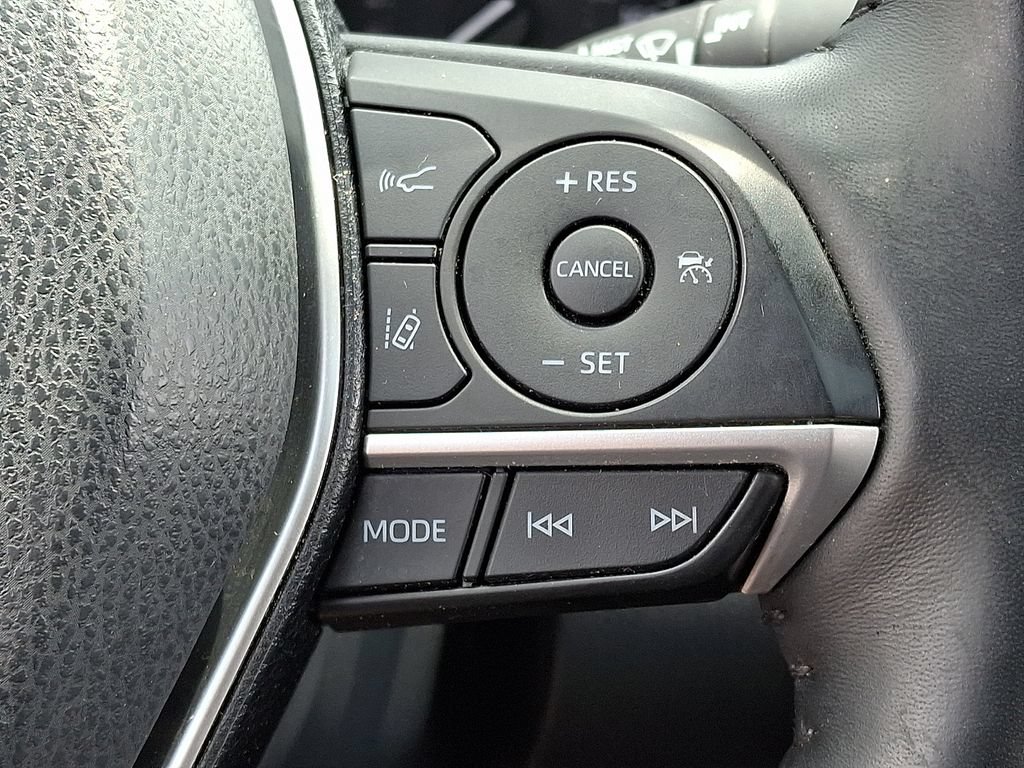 Certified 2022 Toyota Camry XLE AWD/4WD image 24