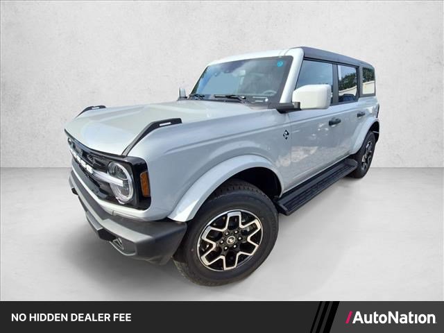 New 2026 Ford Bronco Outer Banks AWD/4WD image 1