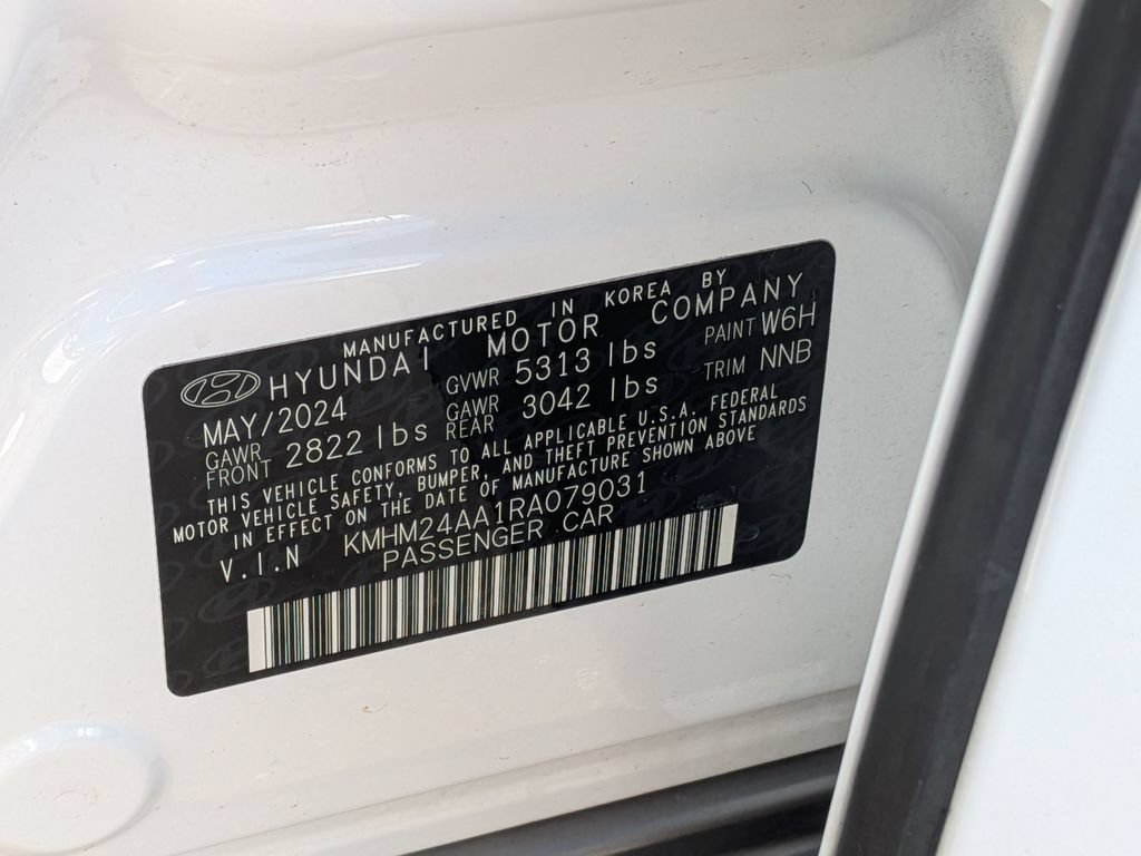 Used 2024 Hyundai Ioniq 6 SE RWD image 35