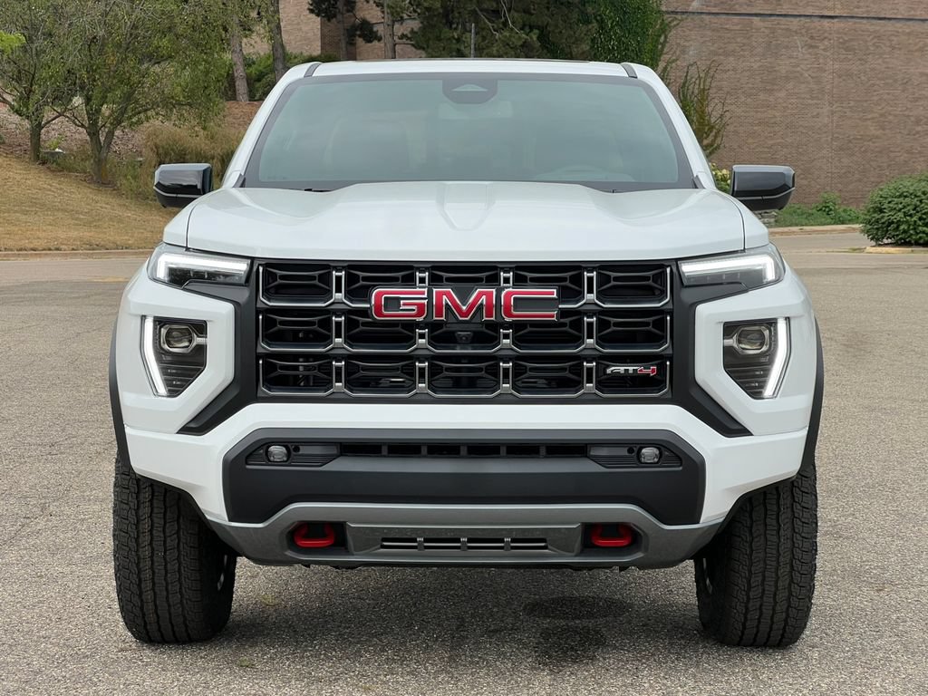 New 2026 GMC Canyon AT4 w/ Technology Plus Package AWD/4WD image 38
