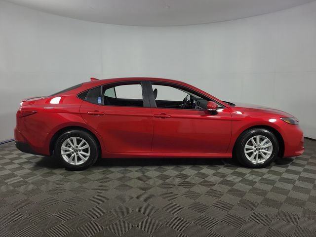 Used 2026 Toyota Camry LE w/ Convenience Package FWD image 10