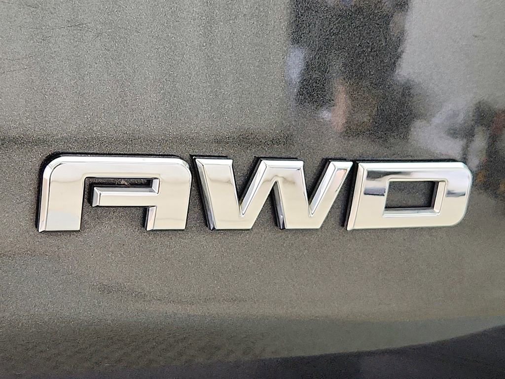 Used 2021 GMC Terrain SLT w/ Infotainment Package II AWD/4WD image 35