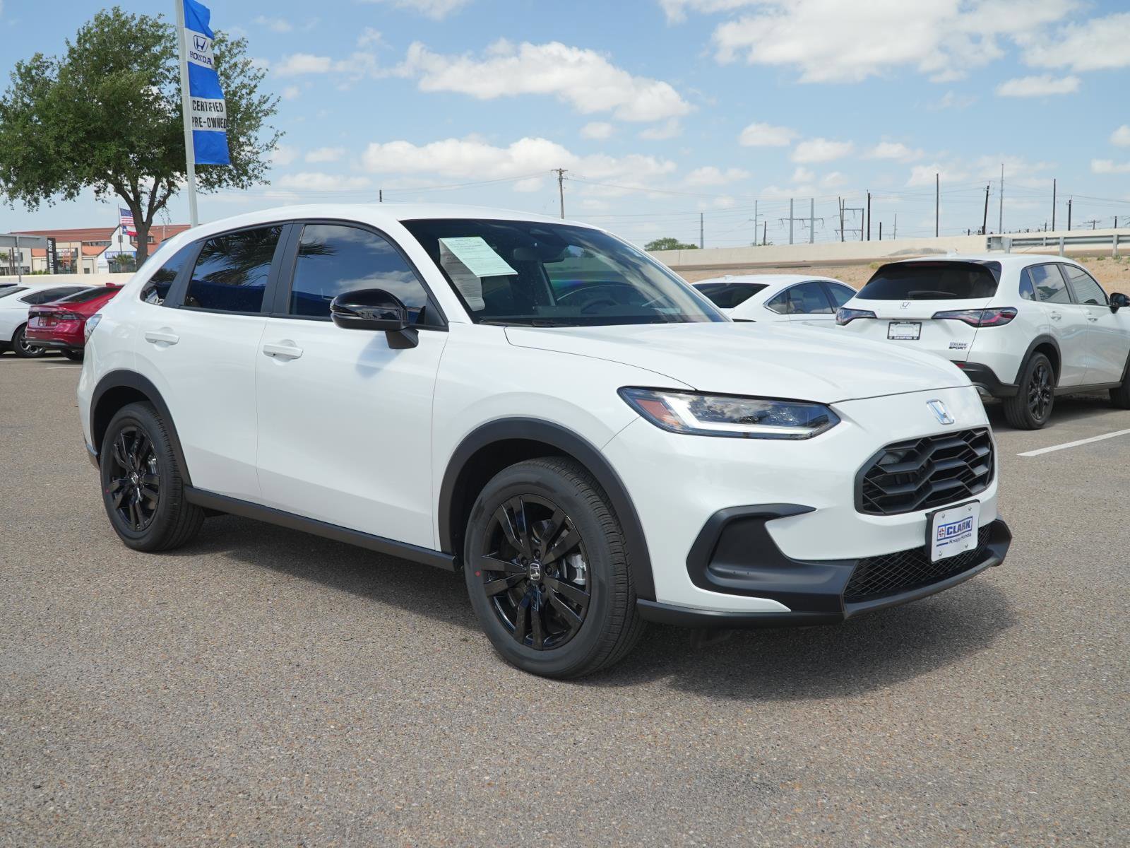 Used 2026 Honda HR-V Sport image 3