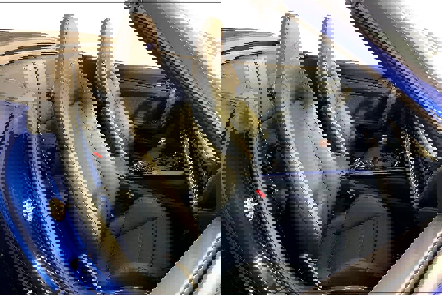 Used 2025 Porsche 911 Carrera T image 18