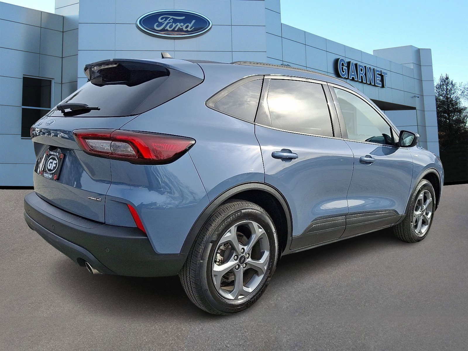 Certified 2025 Ford Escape ST-Line Elite w/ Tech Pack #1 image 8