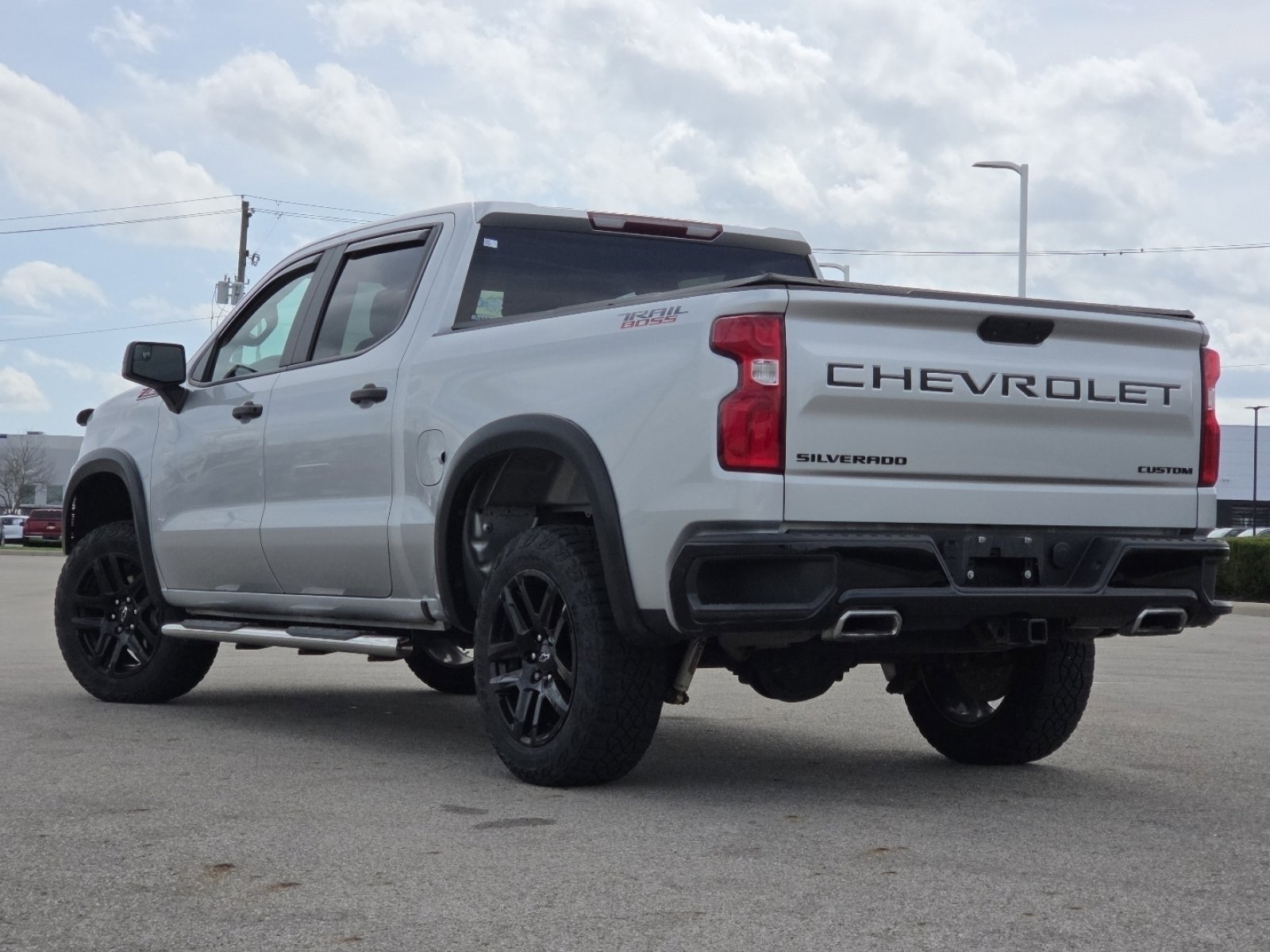 Used 2021 Chevrolet Silverado 1500 Custom Trail Boss w/ Safety Confidence Package AWD/4WD image 16